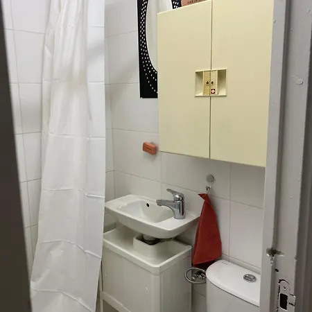 Loge, Facing Gare Du Nord Lejlighed *