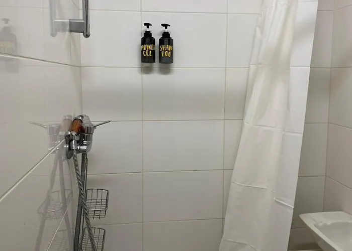 Loge, Facing Gare Du Nord Appartement Parijs