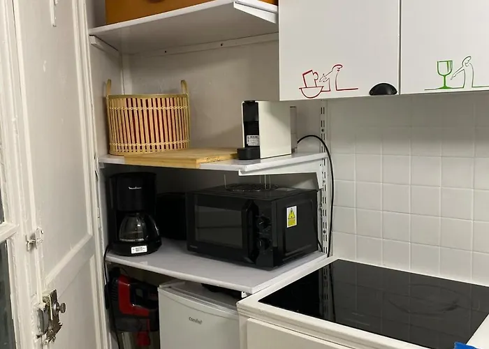 Appartement Loge, Facing Gare Du Nord Parijs